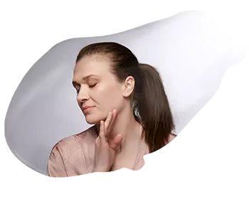 Massageie uniformemente sobre o rosto, pescoço e decote com leves movimentos
                        circulares.
